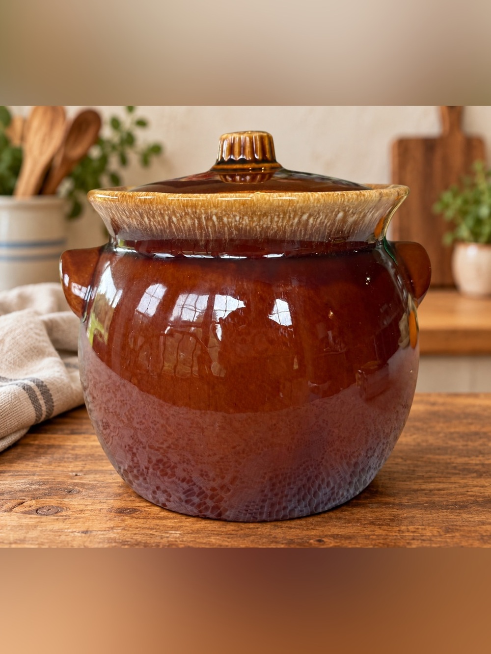 Vintage Hull Brown Drip Glaze Bean Pot Crock With Lid USA